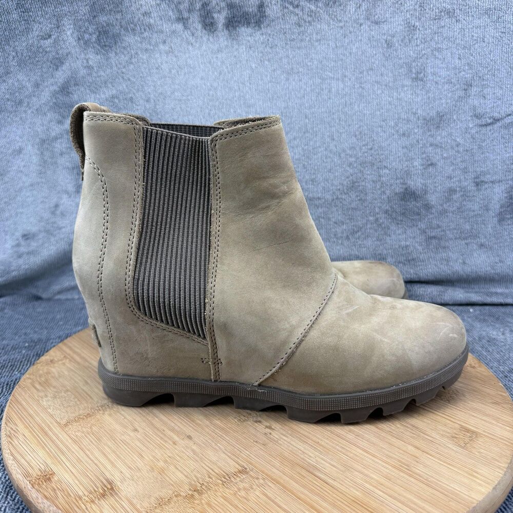 Sorel Boots Womens Size 9 Beige Nubuck Wedge Chelsea Ankle Booties NL3022-240